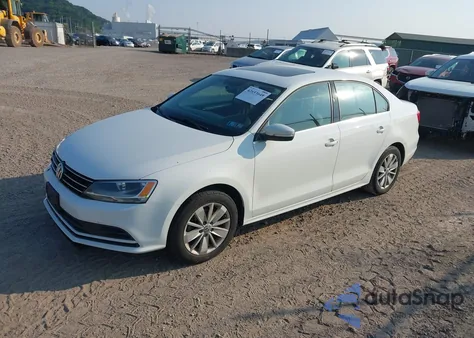 2015 Volkswagen Jetta 1.8T Se из США, поврежденный, VIN 3VWD17AJ4FM312923